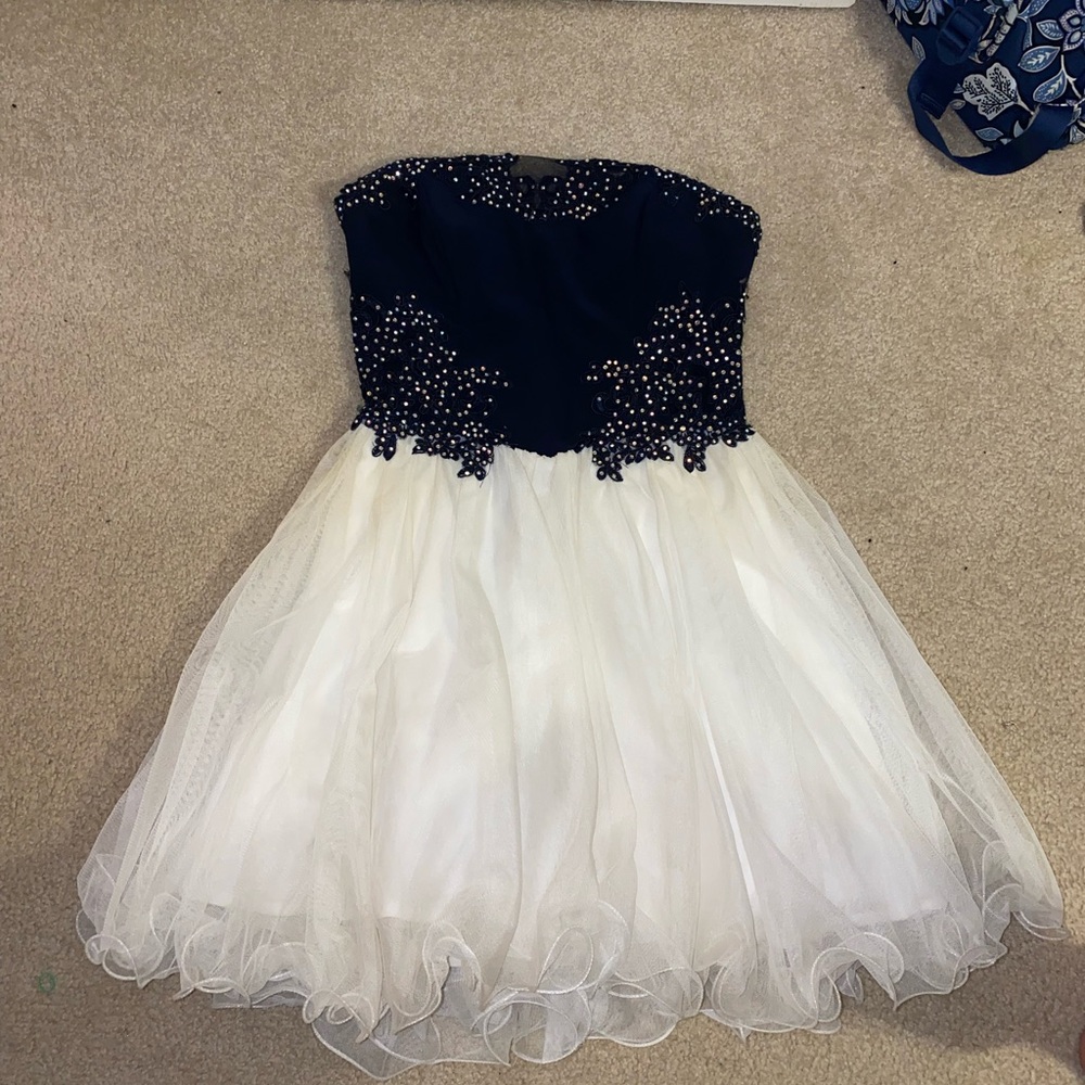 navy short flowy homecoming dress